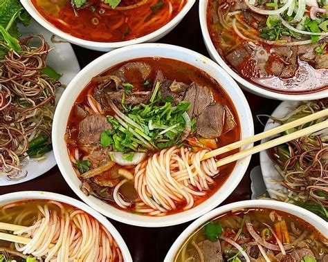  Bún Bò Huế Cay - Một Món Ăn Thơm Ngon Gộp Khối Lượng Trời Phủ Với Nước Dư Đường Đắng Sâu